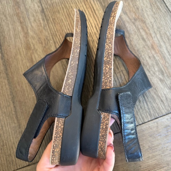 Dansko black sandals - Picture 6 of 6